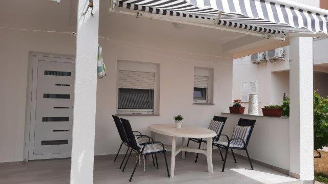 Apartmani Popovic Nin Exterior foto