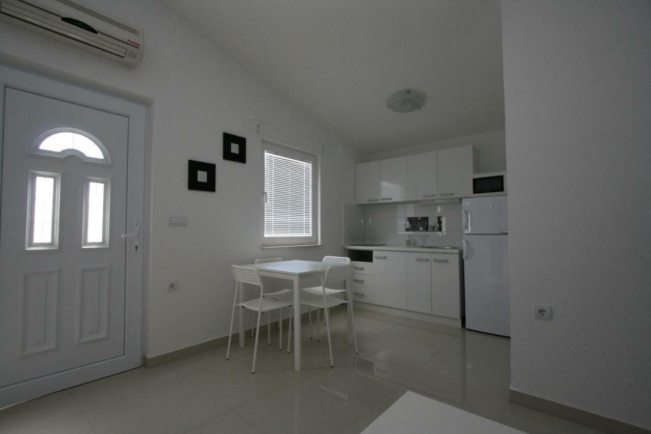 Apartmani Popovic Nin Exterior foto